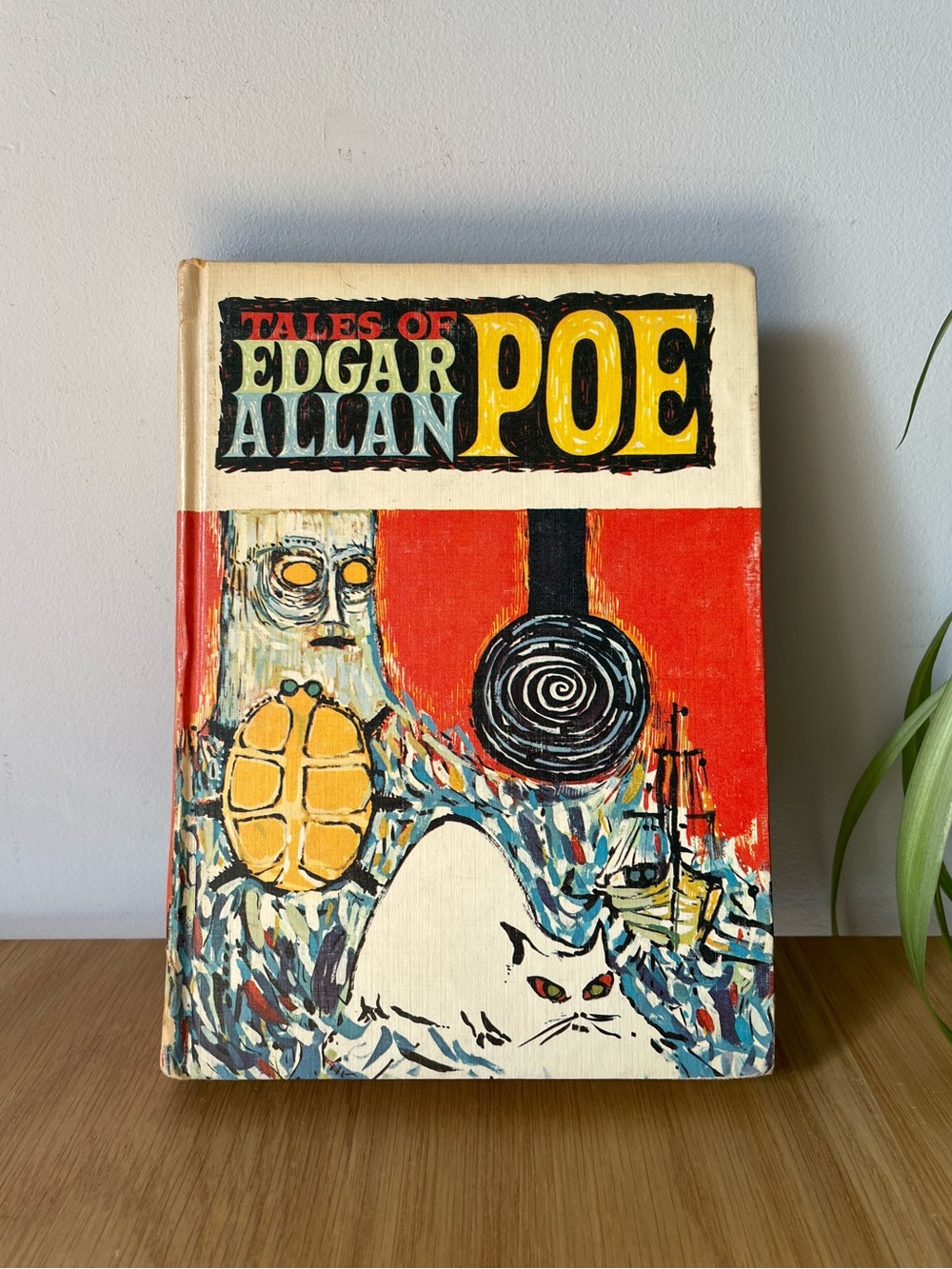 Vintage 1963 Tales of Edgar Allan Poe Hardcover Book Whitman Classics